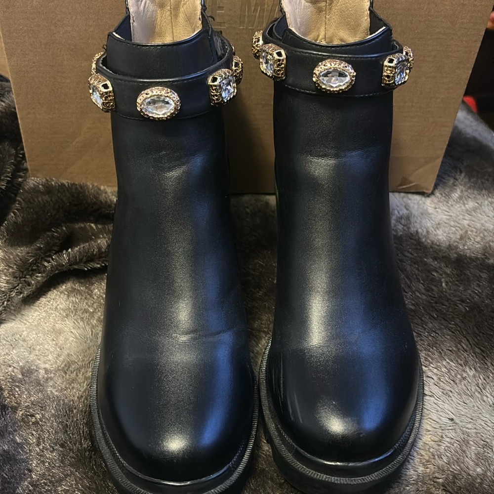 Steve Madden Women's Amulet Ankle Boot